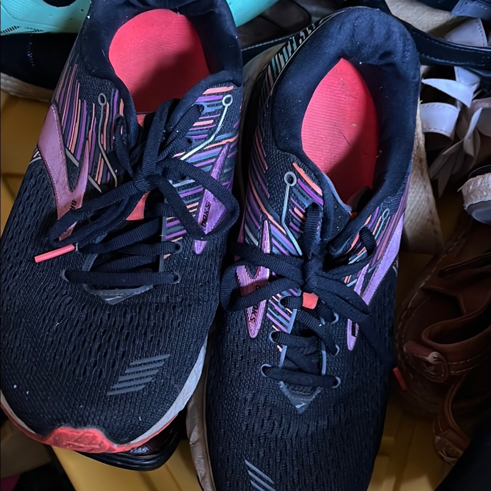 Women's Black and Pink Athletic Shoes